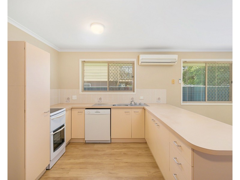 13 Makaha Drive, Birkdale QLD 4159