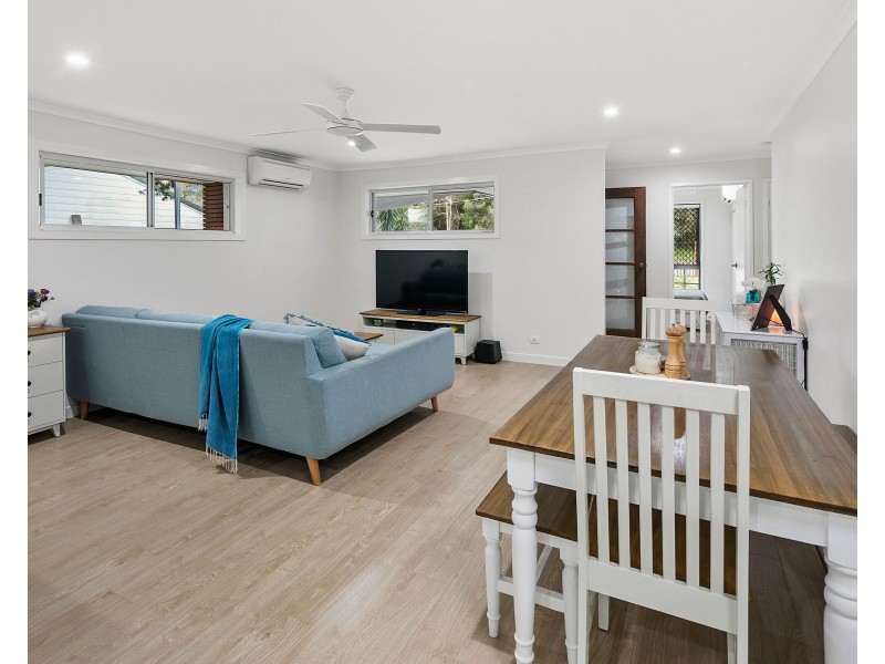 12 Frank Street, Thorneside QLD 4158