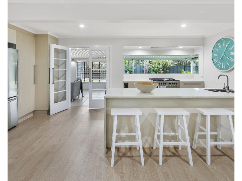 12 Frank Street, Thorneside QLD 4158