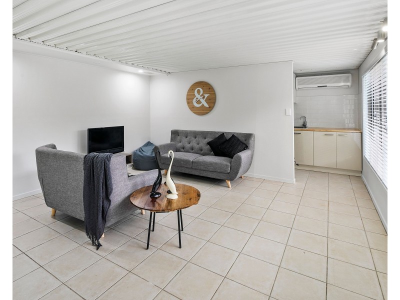12 Frank Street, Thorneside QLD 4158