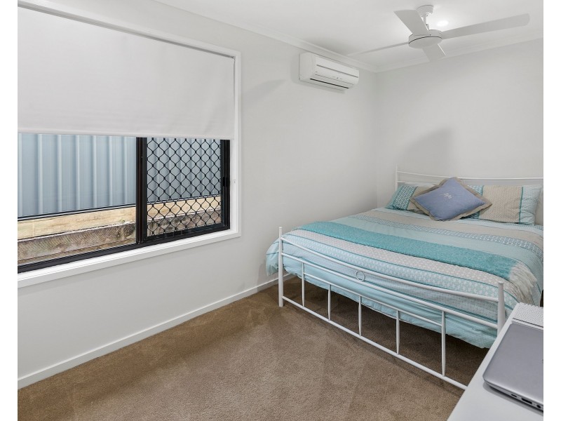 12 Frank Street, Thorneside QLD 4158