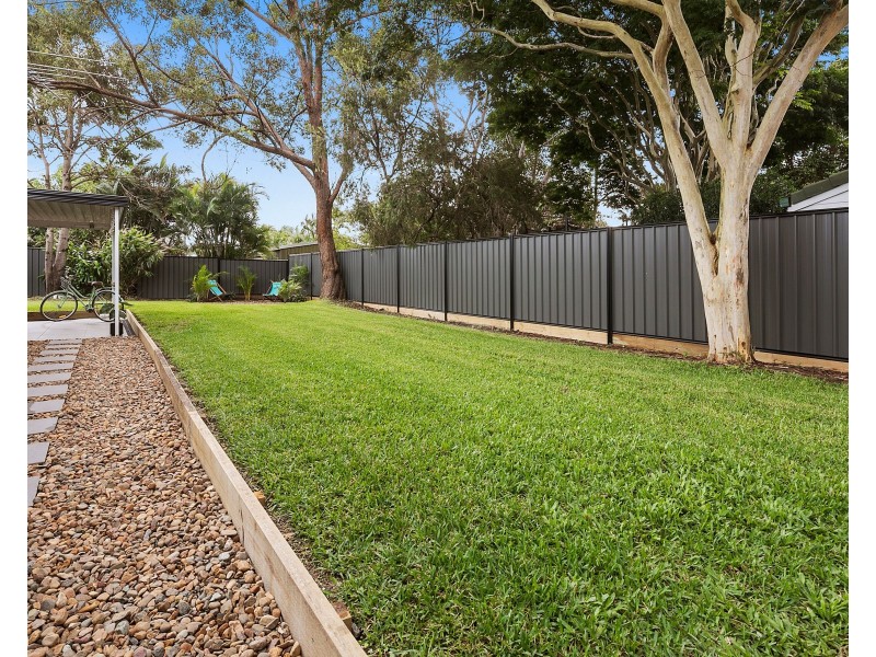 12 Frank Street, Thorneside QLD 4158