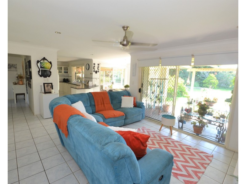 50-54 Collingwood Road, Birkdale QLD 4159