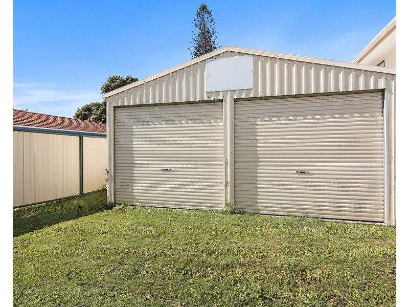 8 Benfer Road, Victoria Point QLD 4165
