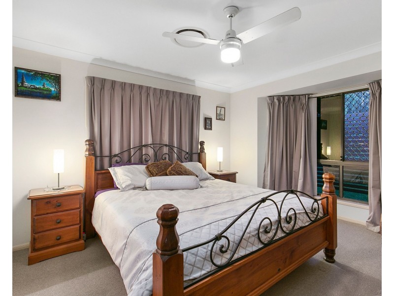 8 Hawkins Place, Thornlands QLD 4164