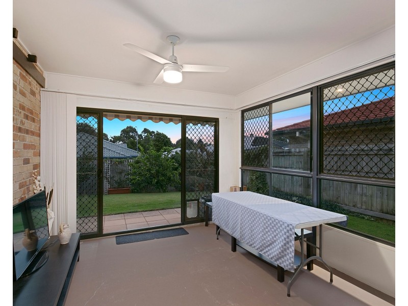 8 Hawkins Place, Thornlands QLD 4164