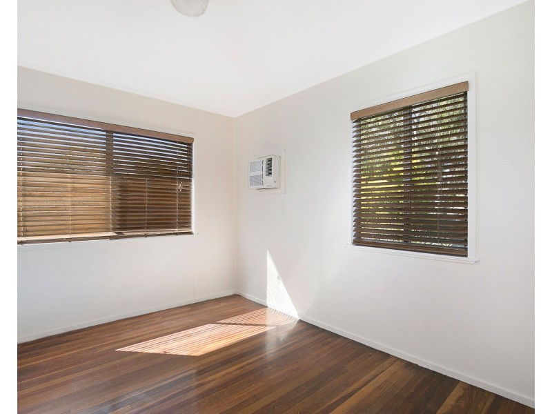 23 Hugh Street, Thorneside QLD 4158