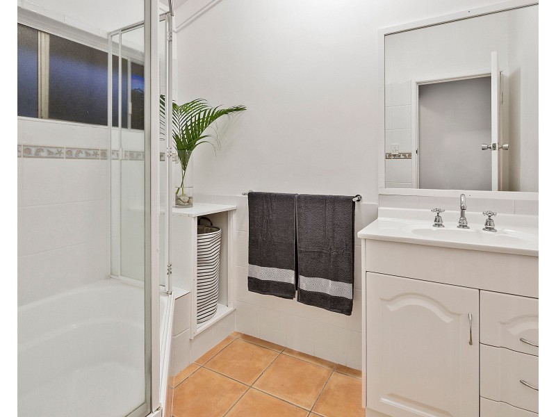 6 Valley Way, Mount Cotton QLD 4165