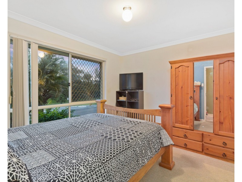 21 Cherry Street, Wellington Point QLD 4160