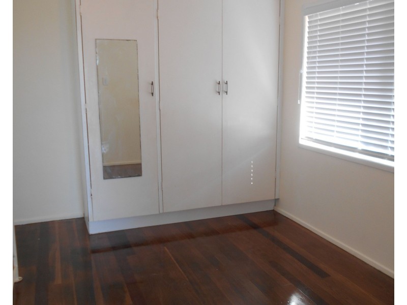 304 Queens Esplanade, Thorneside QLD 4158