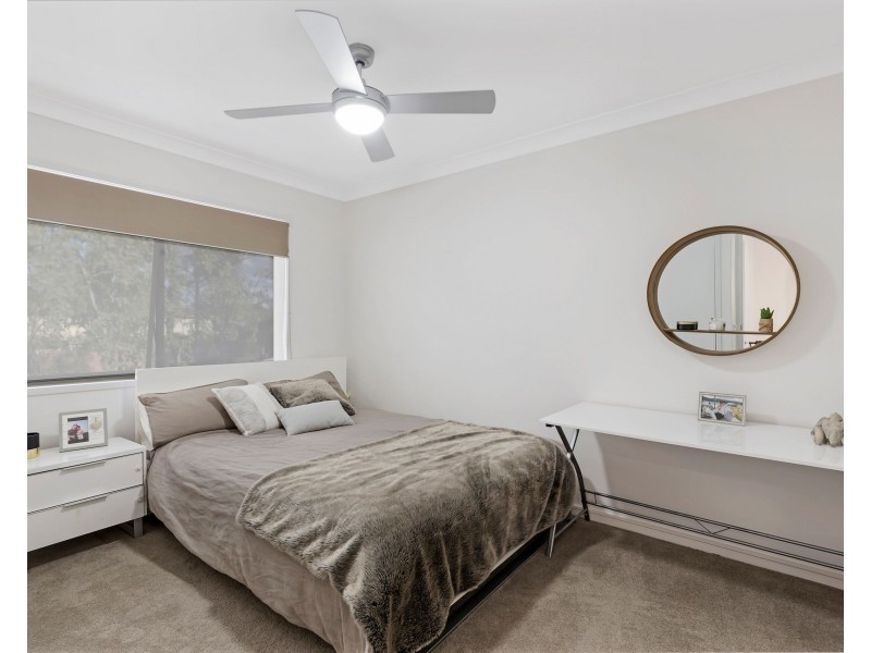 105/205 Thorneside Road, Thorneside QLD 4158