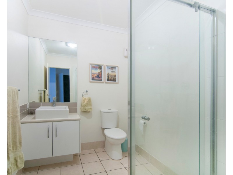 16 Acer Place, Redland Bay QLD 4165