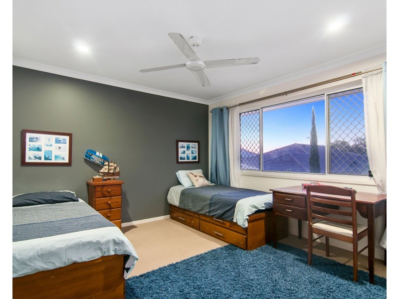 16 Acer Place, Redland Bay QLD 4165