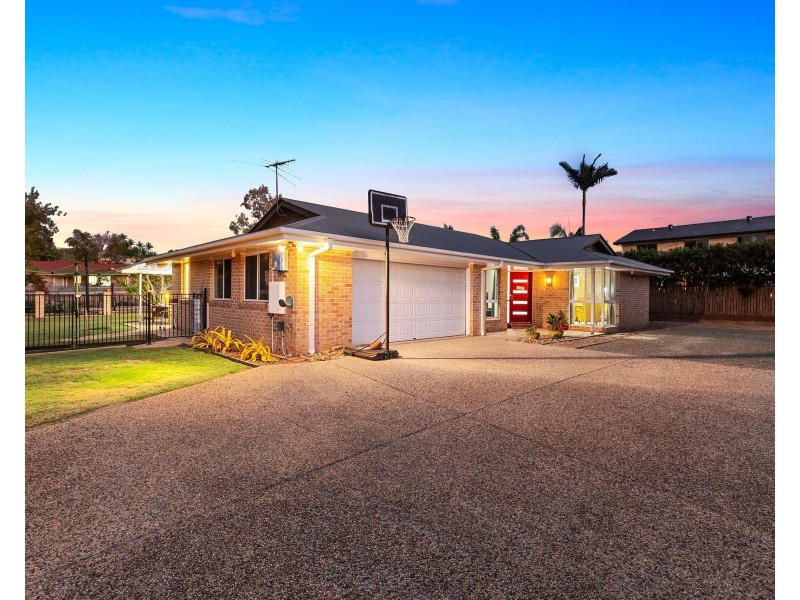 3 Barrett Street, Birkdale QLD 4159