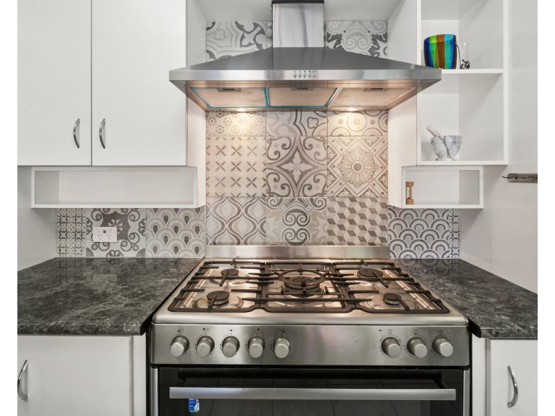 3 Barrett Street, Birkdale QLD 4159