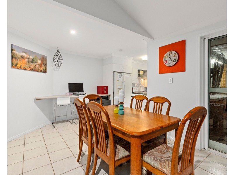 3 Barrett Street, Birkdale QLD 4159