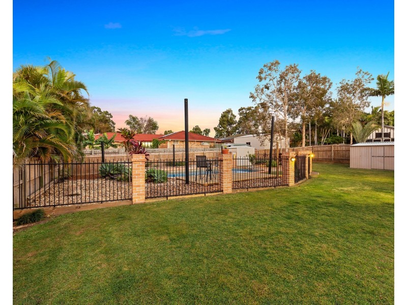 3 Barrett Street, Birkdale QLD 4159