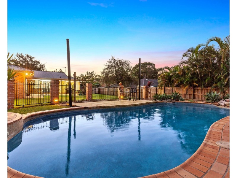 3 Barrett Street, Birkdale QLD 4159