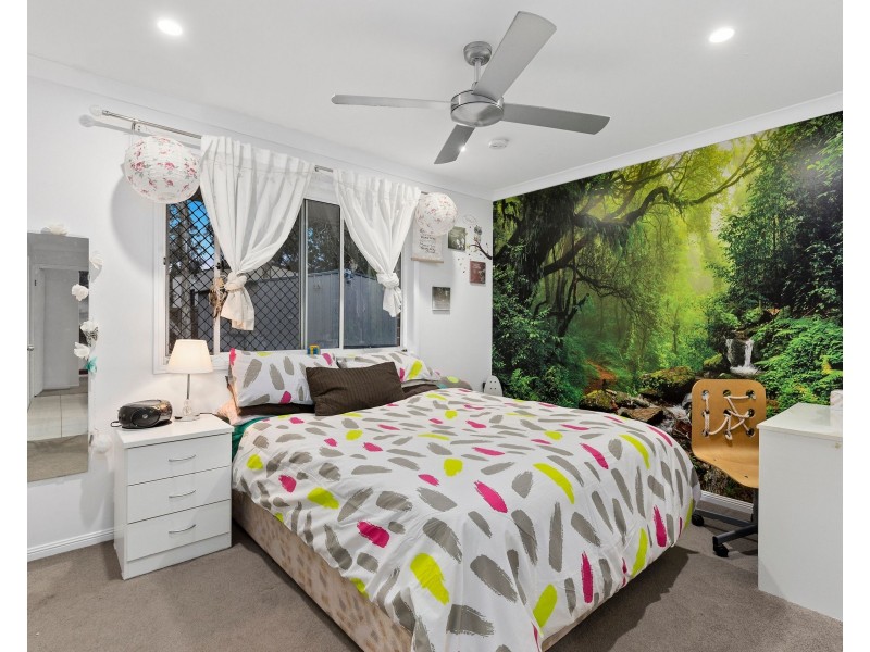 3 Barrett Street, Birkdale QLD 4159