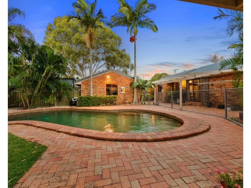 78 Whitehall Avenue, Birkdale QLD 4159