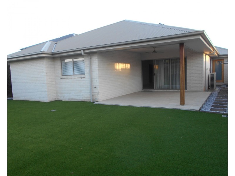 4 Cardwell Circuit, Thornlands QLD 4164