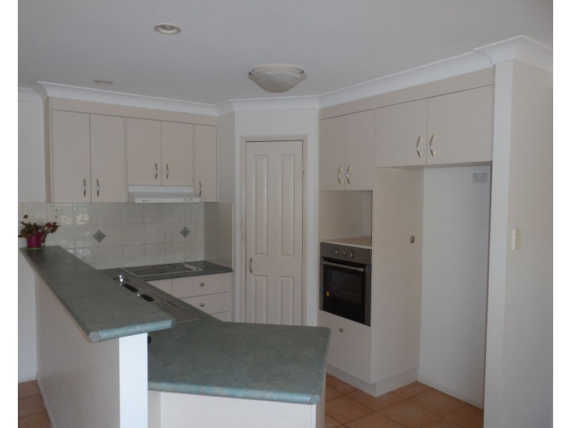 69 Belford Drive, Wellington Point QLD 4160
