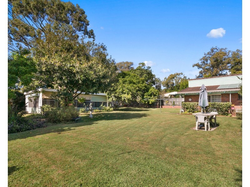 14 Lewisham Court, Birkdale QLD 4159