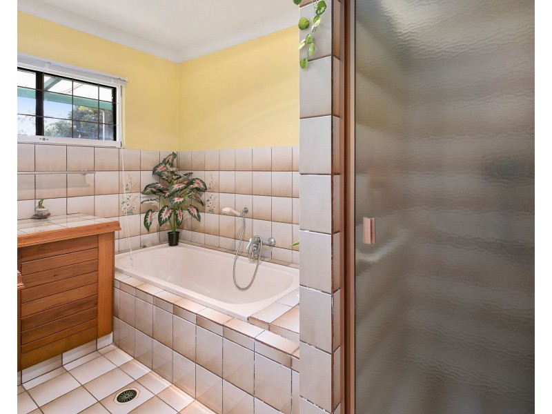 14 Lewisham Court, Birkdale QLD 4159