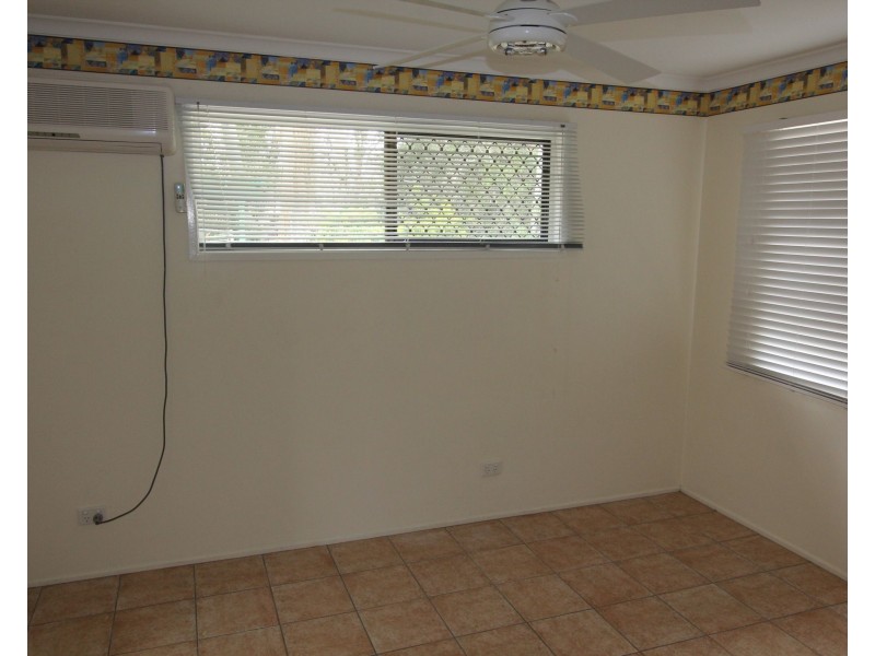 37 Napier Street, Birkdale QLD 4159