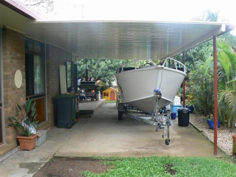 15 Kunden Street, Thorneside QLD 4158