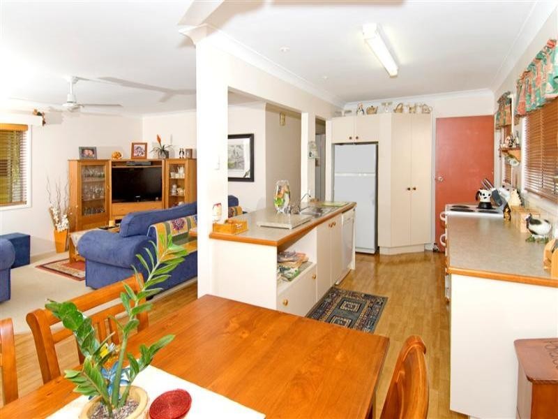 105 Railway Parade, Thorneside QLD 4158
