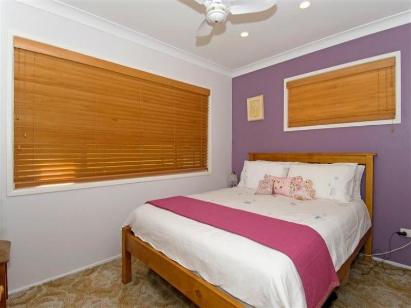 105 Railway Parade, Thorneside QLD 4158
