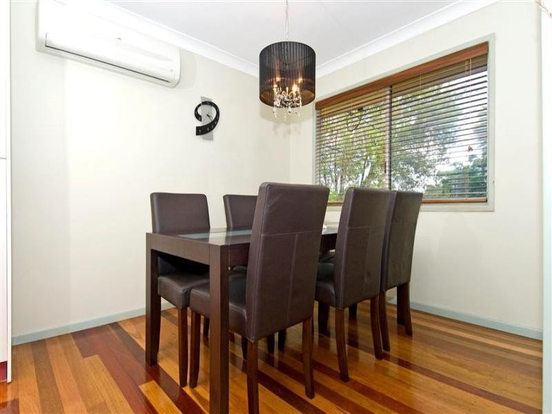 8 Weldon Street, Birkdale QLD 4159