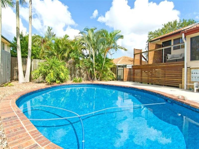 8 Weldon Street, Birkdale QLD 4159