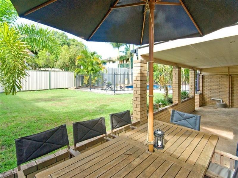 8 Weldon Street, Birkdale QLD 4159