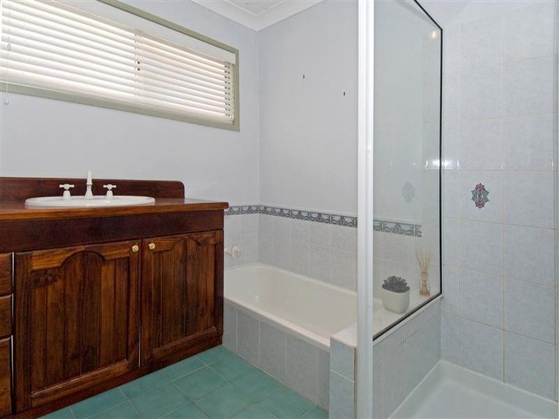 8 Weldon Street, Birkdale QLD 4159