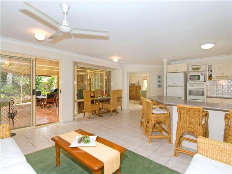 19 Lawn Terrace, Capalaba QLD 4157