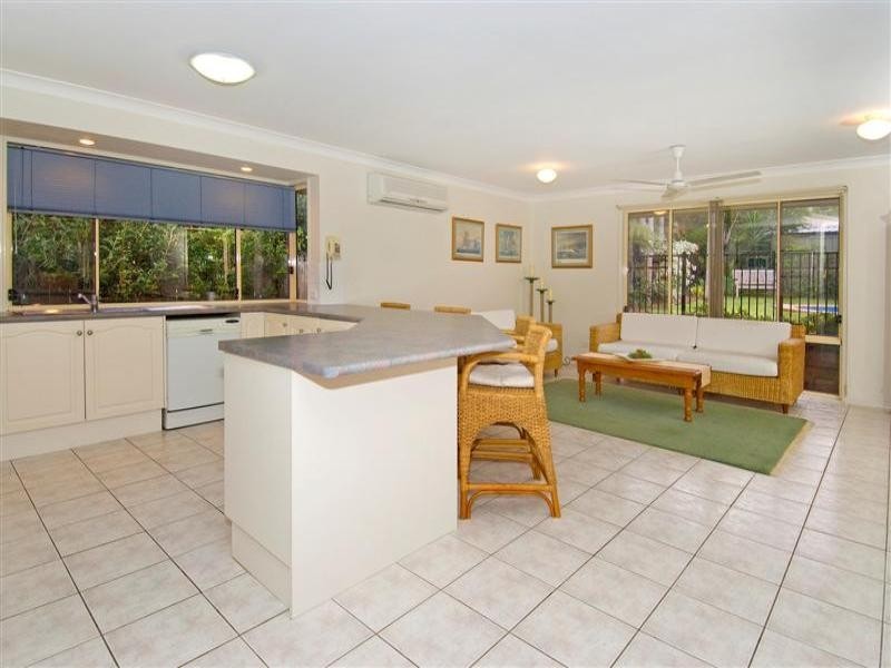 19 Lawn Terrace, Capalaba QLD 4157