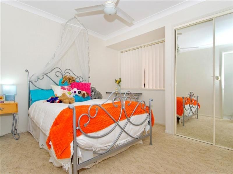 19 Lawn Terrace, Capalaba QLD 4157