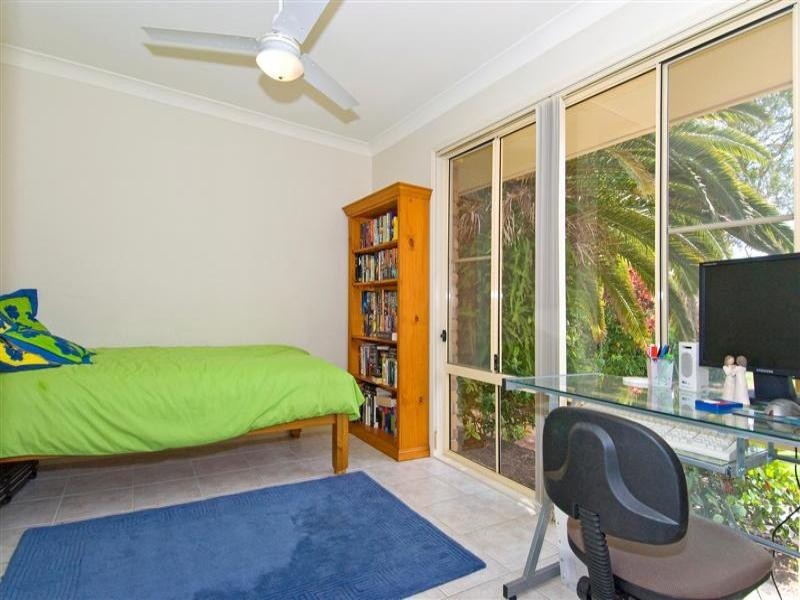 19 Lawn Terrace, Capalaba QLD 4157