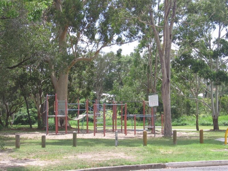19 Lawn Terrace, Capalaba QLD 4157