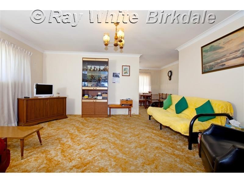 33 Cambridge Drive, Alexandra Hills QLD 4161