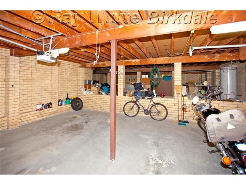 33 Cambridge Drive, Alexandra Hills QLD 4161