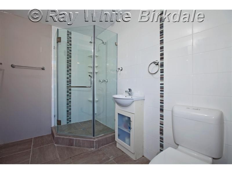 15 Makaha Drive, Birkdale QLD 4159