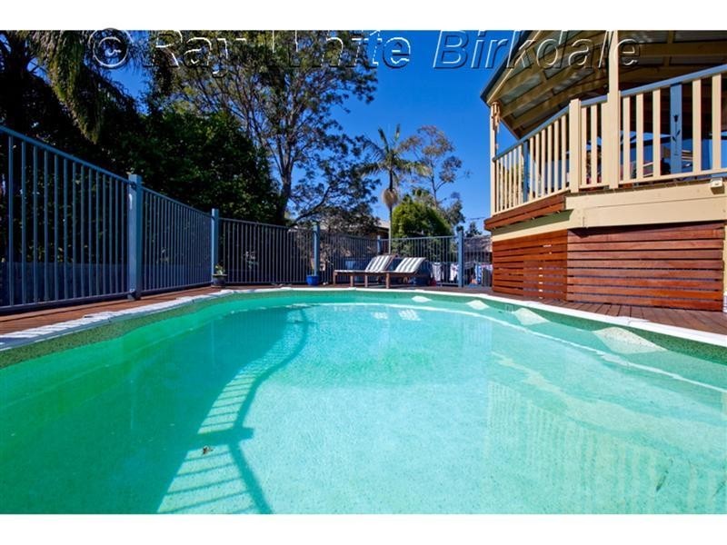 15 Makaha Drive, Birkdale QLD 4159