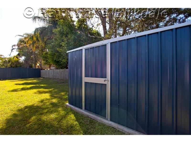 15 Makaha Drive, Birkdale QLD 4159