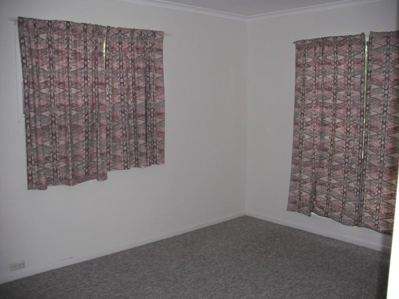 85 Thomas Street, Birkdale QLD 4159