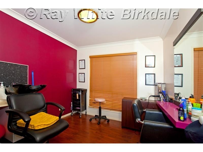 12 Ashwood Circuit, Birkdale QLD 4159