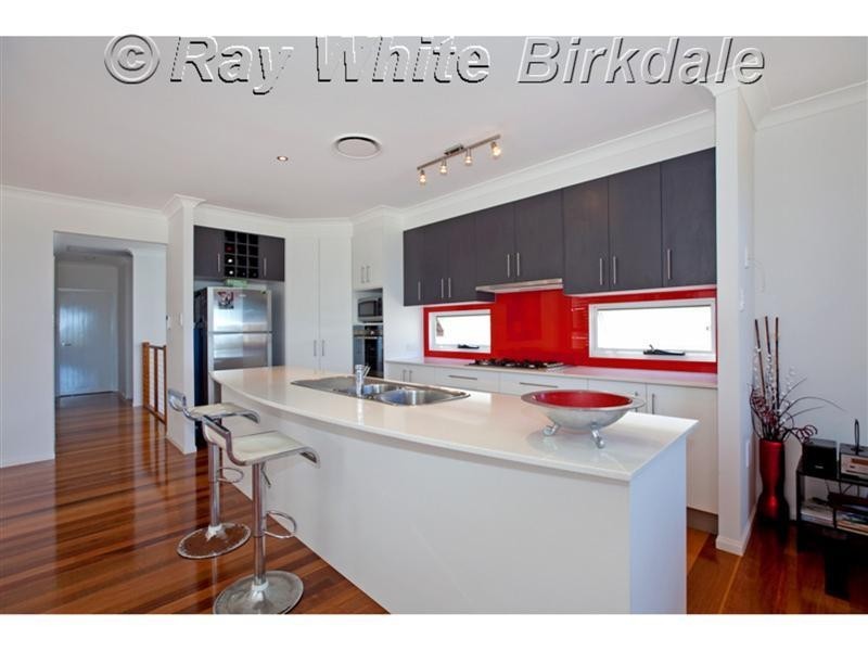 135 Passage Street, Cleveland QLD 4163