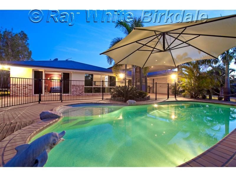 1 Parkvale Street, Victoria Point QLD 4165